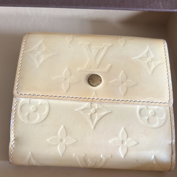 Authentic Louis Vuitton set of wallets monogram beiges vernis - Picture 2 of 16